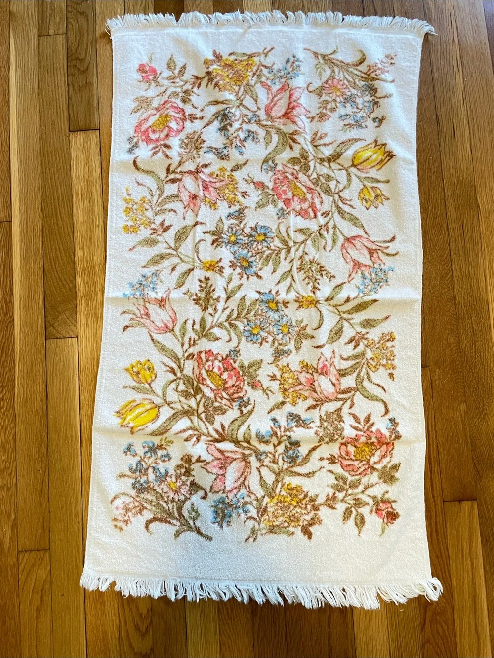 Fieldcrest gorgeous vintage